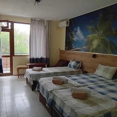 Guesthouse Oasis Kiten  Exteriér fotografie