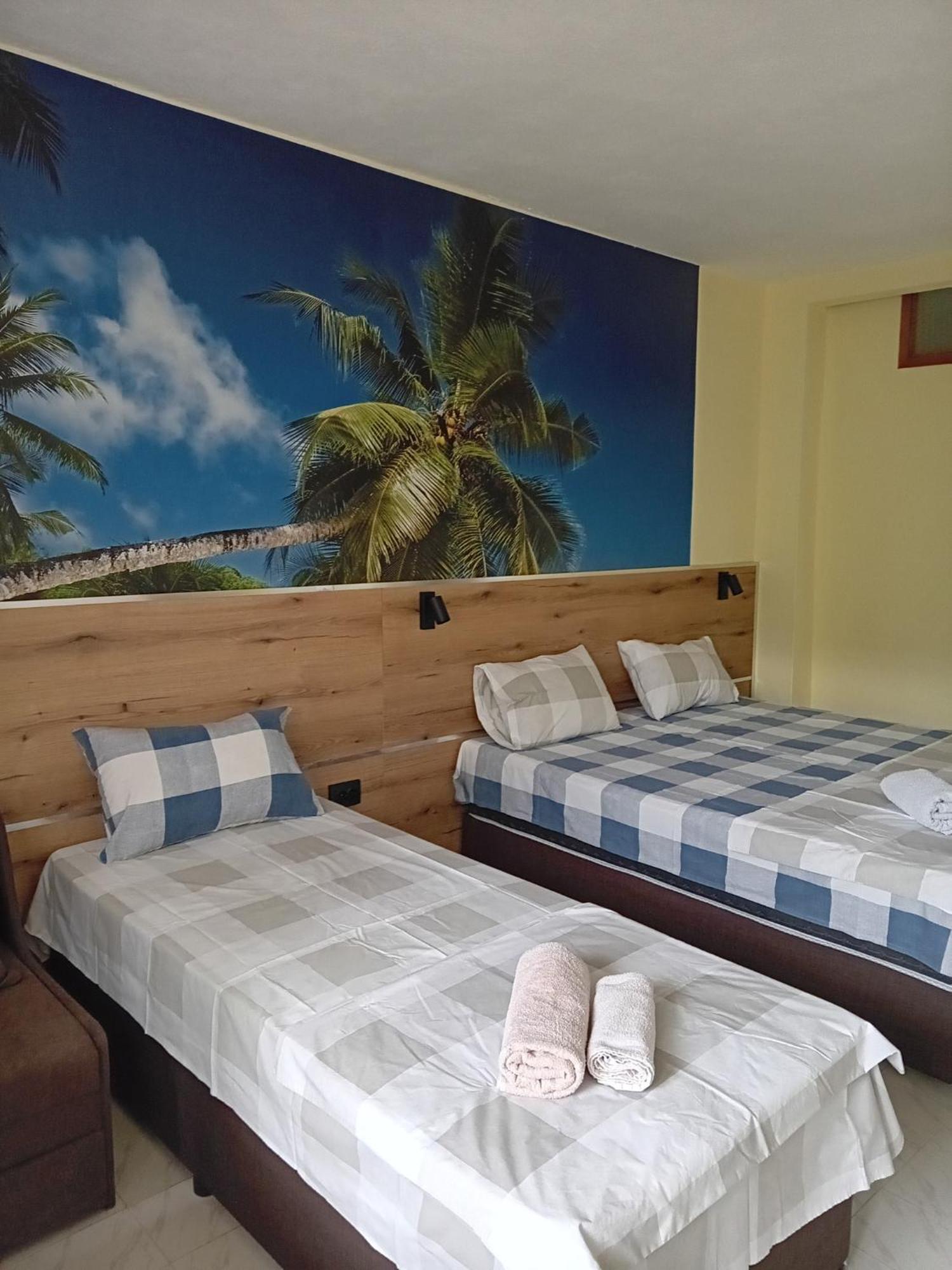 Guesthouse Oasis Kiten  Exteriér fotografie